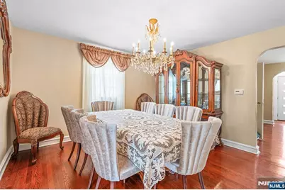 874 Elm Avenue, River Edge, NJ 07661 - Photo 6