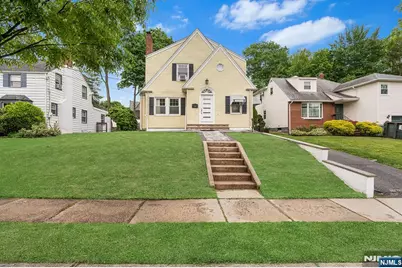874 Elm Avenue, River Edge, NJ 07661 - Photo 1