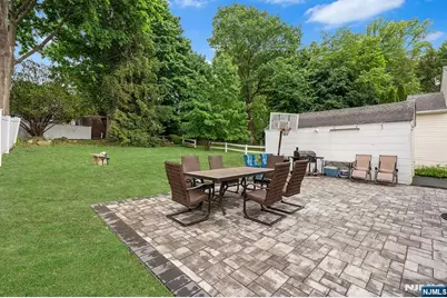 874 Elm Avenue, River Edge, NJ 07661 - Photo 28