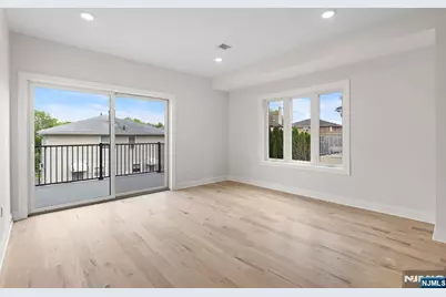 332 12th Street A #A, Palisades Park, NJ 07650 - Photo 24