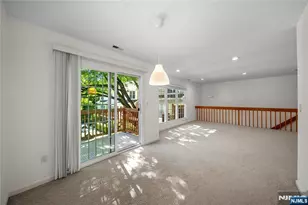 764 Charles Ct, Fort Lee, NJ 07024 - Photo 8
