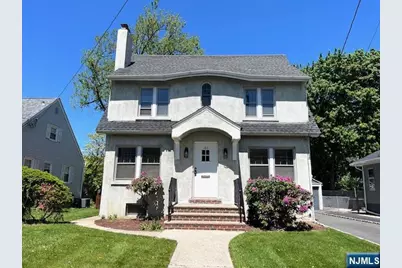 126 Gordon Street, Ridgefield Park, NJ 07660 - Photo 1