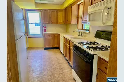 126 Gordon Street, Ridgefield Park, NJ 07660 - Photo 8