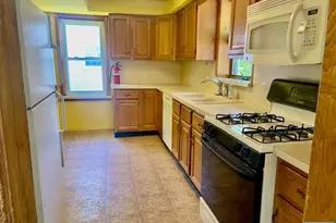 126 Gordon St, Ridgefield Park, NJ 07660 - Photo 8