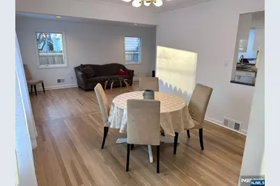 14 Louise Lane, Tenafly, NJ 07670 - Photo 8