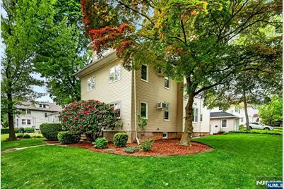 244 Teaneck Road, Ridgefield Park, NJ 07660 - Photo 36