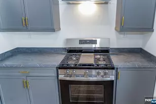 180-182 Ellery Ave, Newark, NJ 07106 - Photo 18