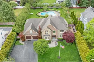 303 Rockland Ave, River Vale Township, NJ 07675 - Photo 4