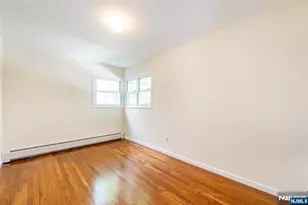 8 Pershing St, Emerson, NJ 07630 - Photo 14