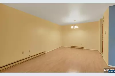 666 Mill Street C6 #C6, Belleville, NJ 07109 - Photo 8