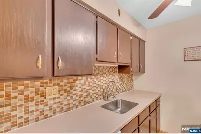 666 Mill Street C6 #C6, Belleville, NJ 07109 - Photo 10
