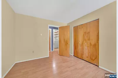 666 Mill Street C6 #C6, Belleville, NJ 07109 - Photo 18