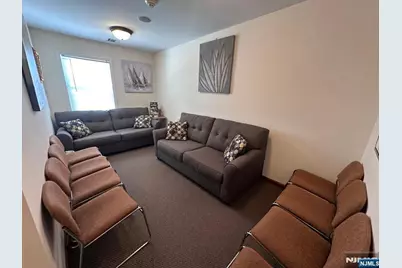85 Hopper Avenue, Waldwick, NJ 07463 - Photo 4
