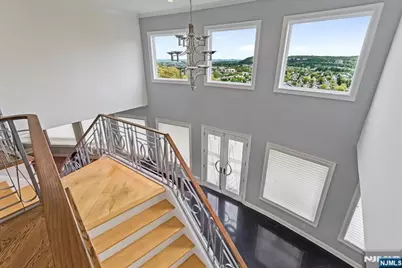 47 Mountainwood Court, Totowa, NJ 07512 - Photo 28