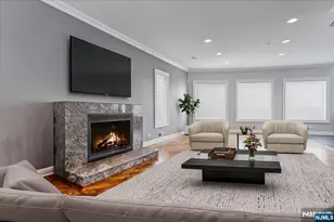 47 Mountainwood Ct, Totowa, NJ 07512 - Photo 6