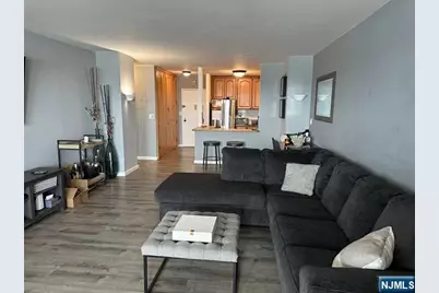 7855 Boulevard East 10E #10E, North Bergen, NJ 07047 - Photo 4