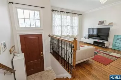 3 Hemlock Lane, Tenafly, NJ 07670 - Photo 2