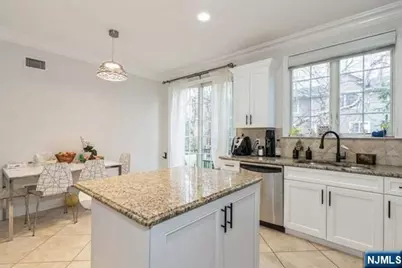 3 Hemlock Lane, Tenafly, NJ 07670 - Photo 12