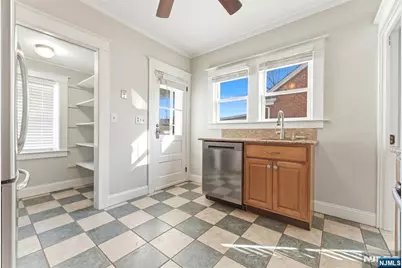 142 Liberty Street, Woodbridge Township, NJ 08863 - Photo 20