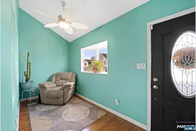 520 Prospect Place, Lyndhurst Township, NJ 07071 - Photo 16