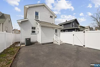 520 Prospect Place, Lyndhurst Township, NJ 07071 - Photo 28