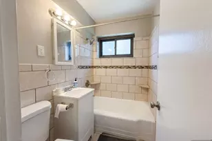3021 Edwin 2H, Fort Lee, NJ 07024 - Photo 6