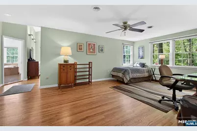 17 Appert Terrace, Mahwah, NJ 07430 - Photo 36