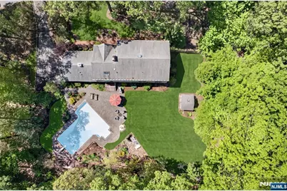 17 Appert Terrace, Mahwah, NJ 07430 - Photo 50