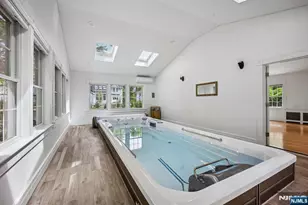 155 Sunset Ln, Tenafly, NJ 07670 - Photo 18