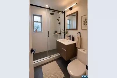 1255 Anderson 23 #23, Fort Lee, NJ 07024 - Photo 10