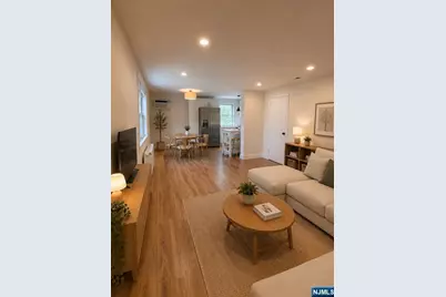 1255 Anderson 23 #23, Fort Lee, NJ 07024 - Photo 4
