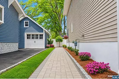 12 Chamberlain Avenue, Little Ferry, NJ 07643 - Photo 22