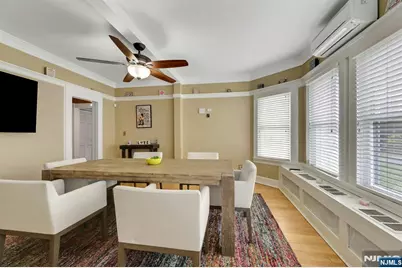 160 Clinton Avenue, Hillsdale, NJ 07642 - Photo 16