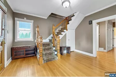 160 Clinton Avenue, Hillsdale, NJ 07642 - Photo 6