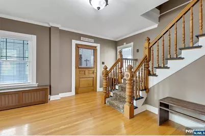 160 Clinton Avenue, Hillsdale, NJ 07642 - Photo 8