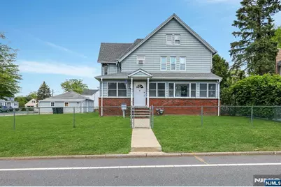 160 Clinton Avenue, Hillsdale, NJ 07642 - Photo 2