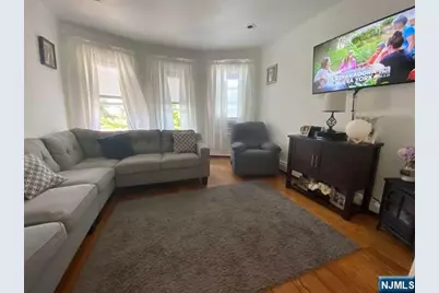 243 Madison Avenue 2 #2, Clifton, NJ 07011 - Photo 2