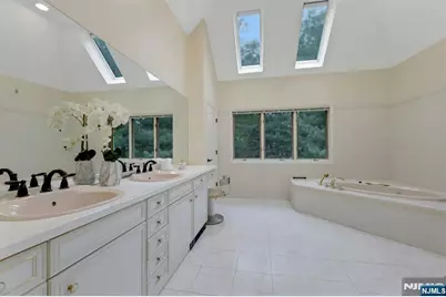 10 Parker Place, Old Tappan, NJ 07675 - Photo 36