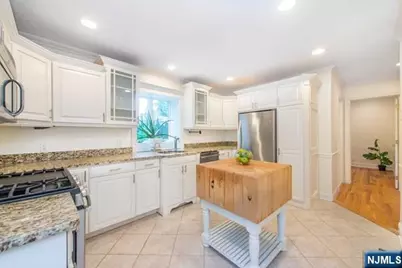 629 Lincoln Boulevard, Westwood, NJ 07675 - Photo 4