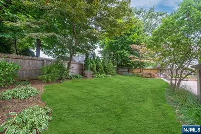 629 Lincoln Boulevard, Westwood, NJ 07675 - Photo 28