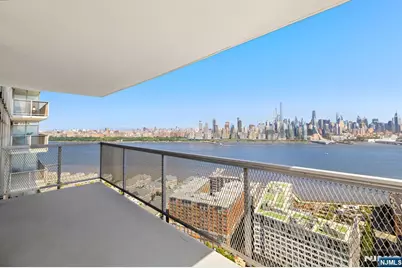6050 Boulevard East 22Gh #22GH, West New York, NJ 07093 - Photo 8