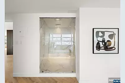 6050 Boulevard East 22Gh #22GH, West New York, NJ 07093 - Photo 36