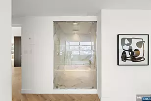 6050 Blvd East 22Gh, West New York, NJ 07093 - Photo 36