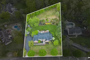 51 Nicole Dr, Denville, NJ 07834 - Photo 2