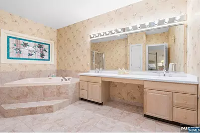 51 Nicole Drive, Denville, NJ 07834 - Photo 22