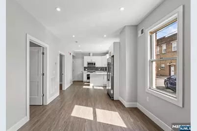 59 Locust Avenue 1R #1R, Wallington, NJ 07057 - Photo 8