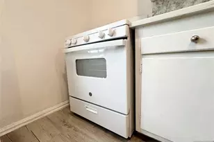 2205 N Central Road 4 D, Fort Lee, NJ 07024 - Photo 14