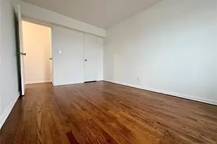 2205 N Central Road 4 D, Fort Lee, NJ 07024 - Photo 32