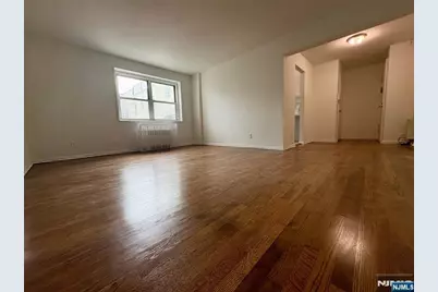 2205 N Central Road 4 D #4 D, Fort Lee, NJ 07024 - Photo 18