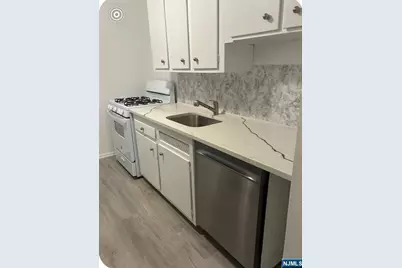 2205 N Central Road 4 D #4 D, Fort Lee, NJ 07024 - Photo 12